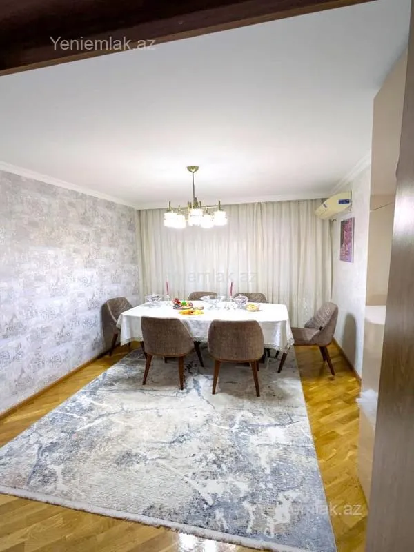 Satılır 3 otaqlı köhnə tikili 70 m²