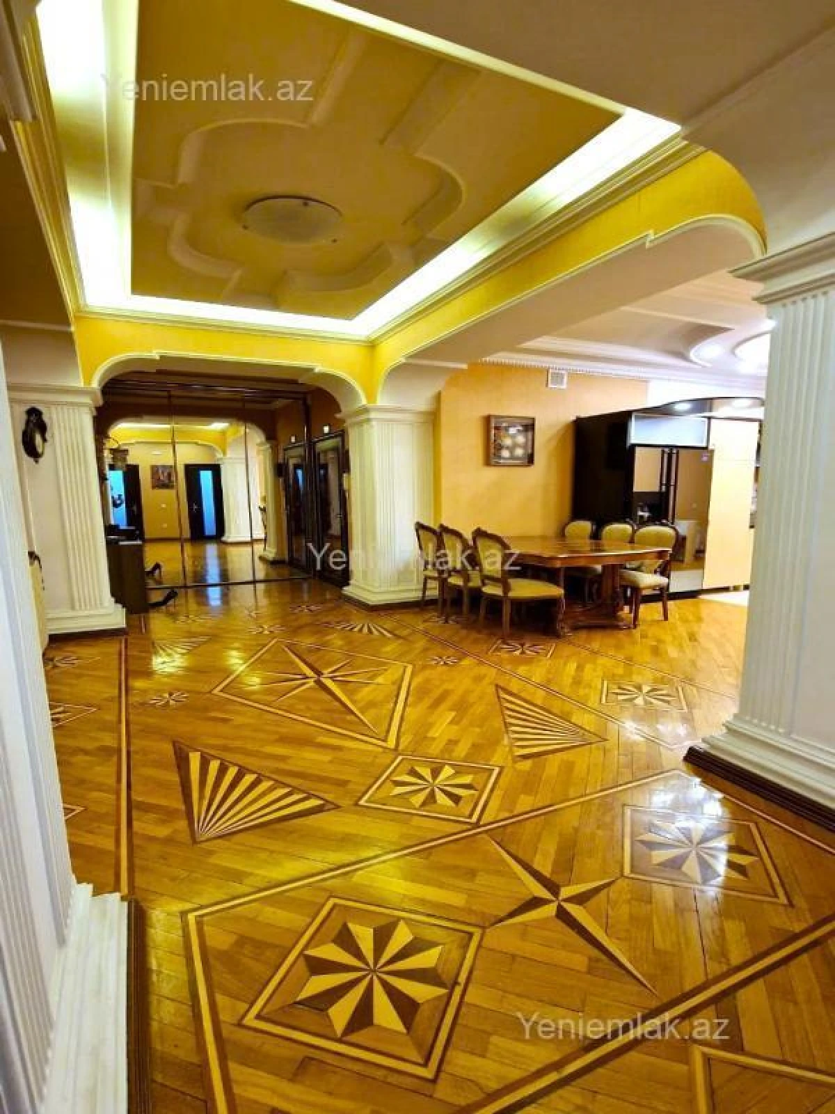 Satılır 3 otaqlı yeni tikili 125 m²