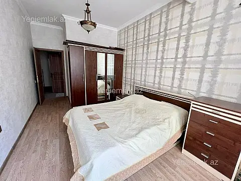Satılır 3 otaqlı yeni tikili 110 m²