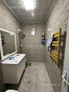 Satılır 3 otaqlı həyət evi 100 m²