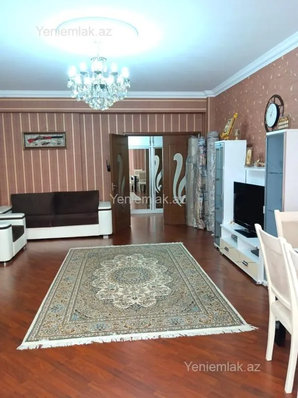 Satılır 3 otaqlı yeni tikili 140 m²