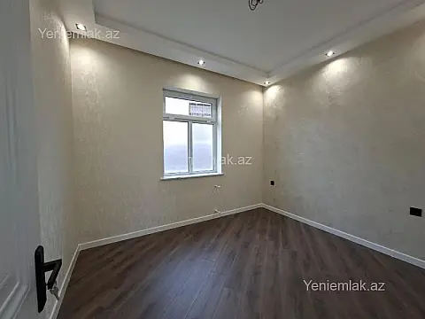 Satılır 4 otaqlı həyət evi 140 m²