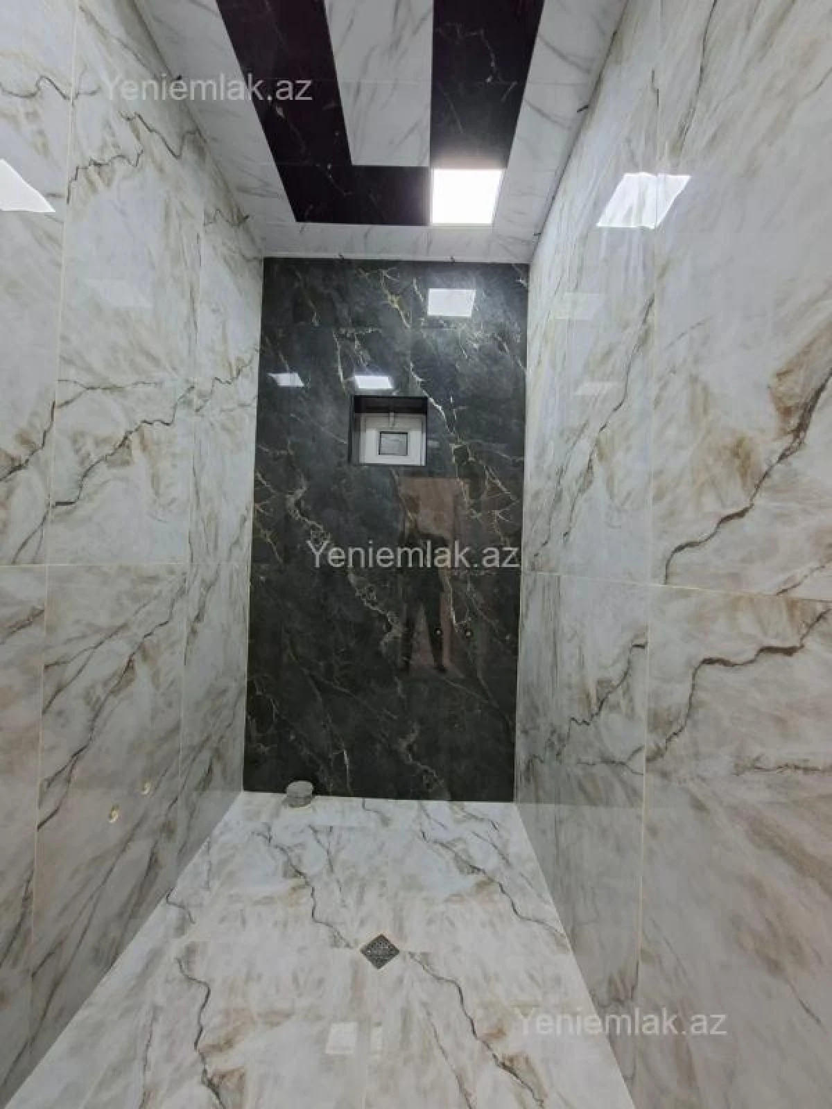 Satılır 4 otaqlı həyət evi 140 m²