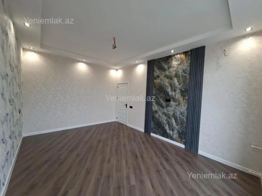 Satılır 4 otaqlı həyət evi 140 m²