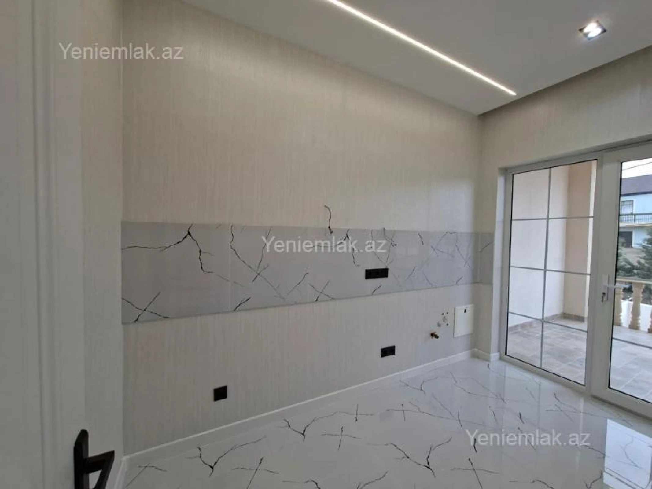 Satılır 4 otaqlı həyət evi 140 m²