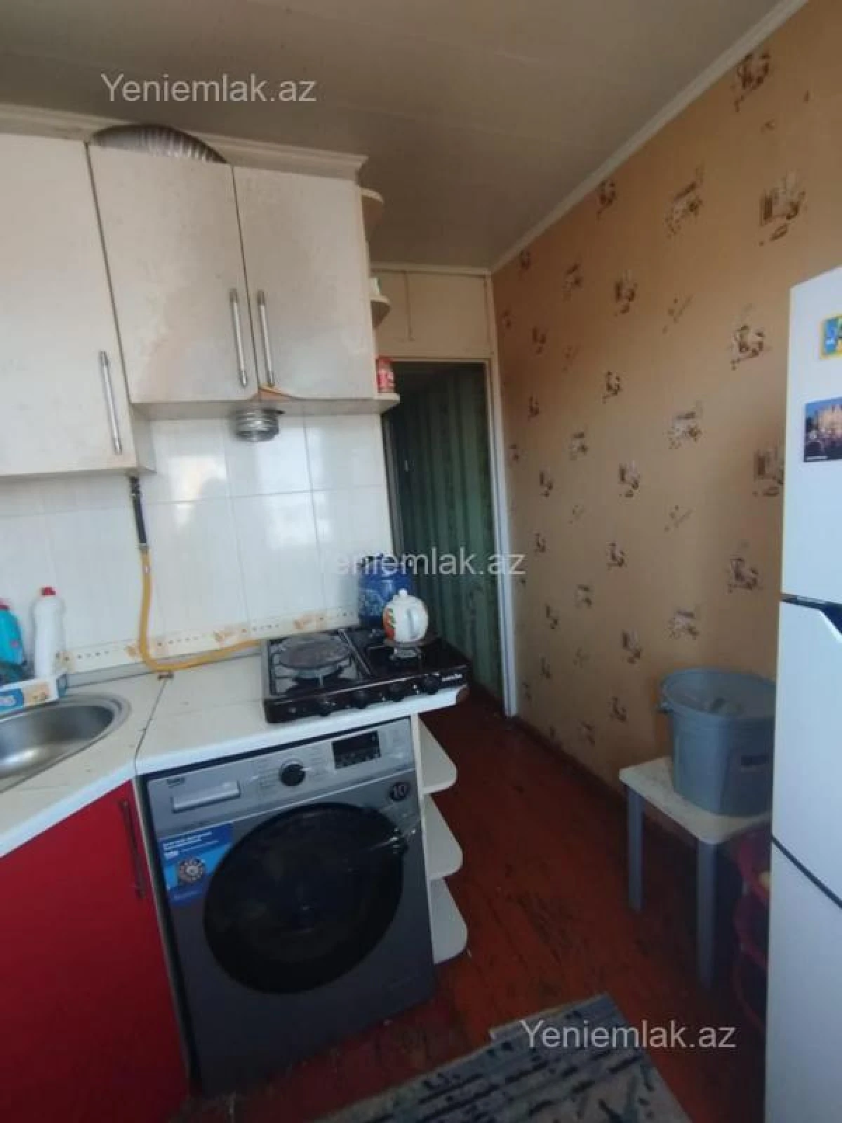 Satılır 2 otaqlı köhnə tikili 50 m²