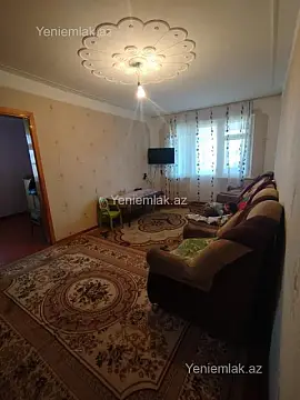 Satılır 2 otaqlı köhnə tikili 50 m² — Sumqayıt, 8-ci mikrorayon 2 otaq 50.00 m²