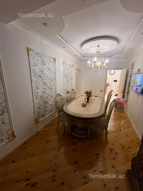 Satılır 3 otaqlı yeni tikili 90 m²