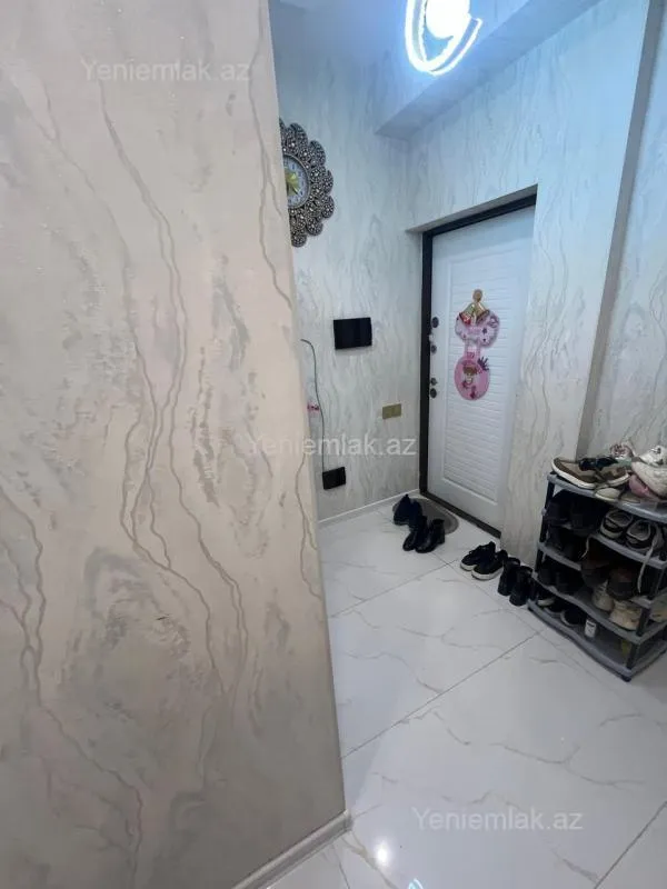 Satılır 3 otaqlı yeni tikili 90 m²