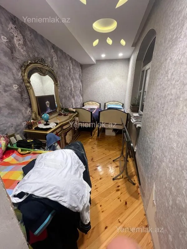 Satılır 3 otaqlı yeni tikili 90 m²