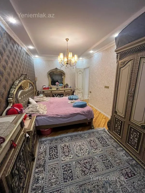 Satılır 3 otaqlı yeni tikili 90 m²