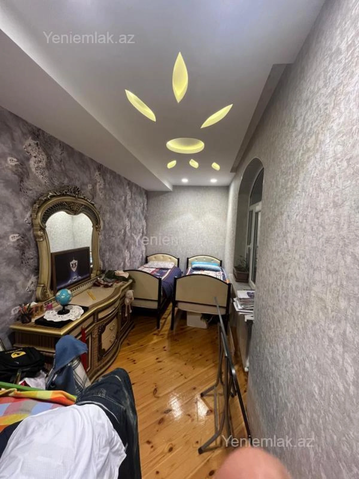 Satılır 3 otaqlı yeni tikili 90 m²