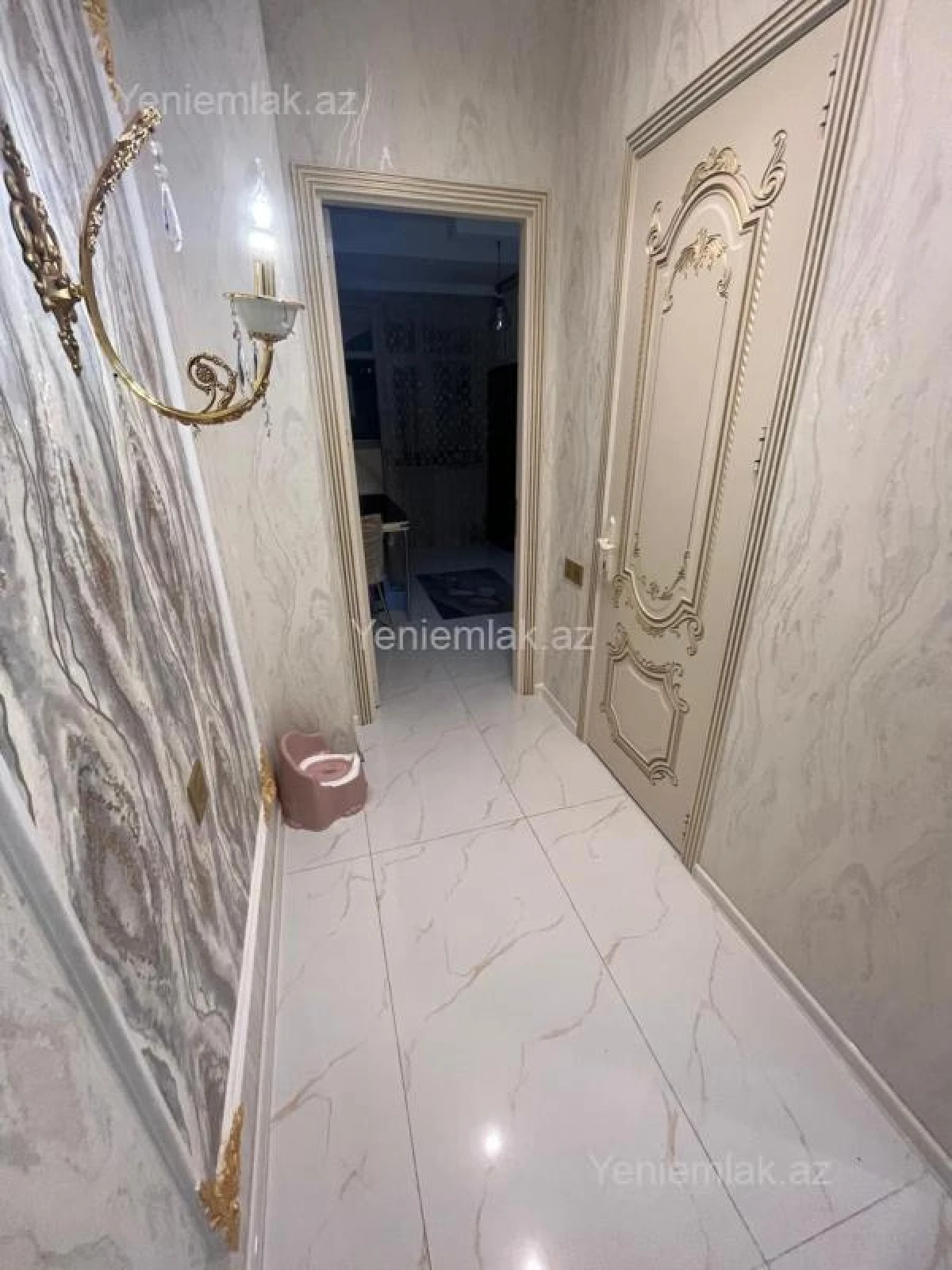 Satılır 3 otaqlı yeni tikili 90 m²