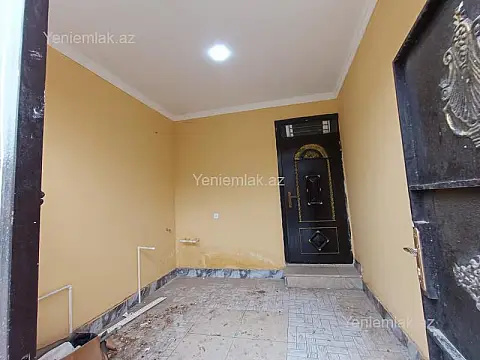 Satılır 4 otaqlı həyət evi 100 m²