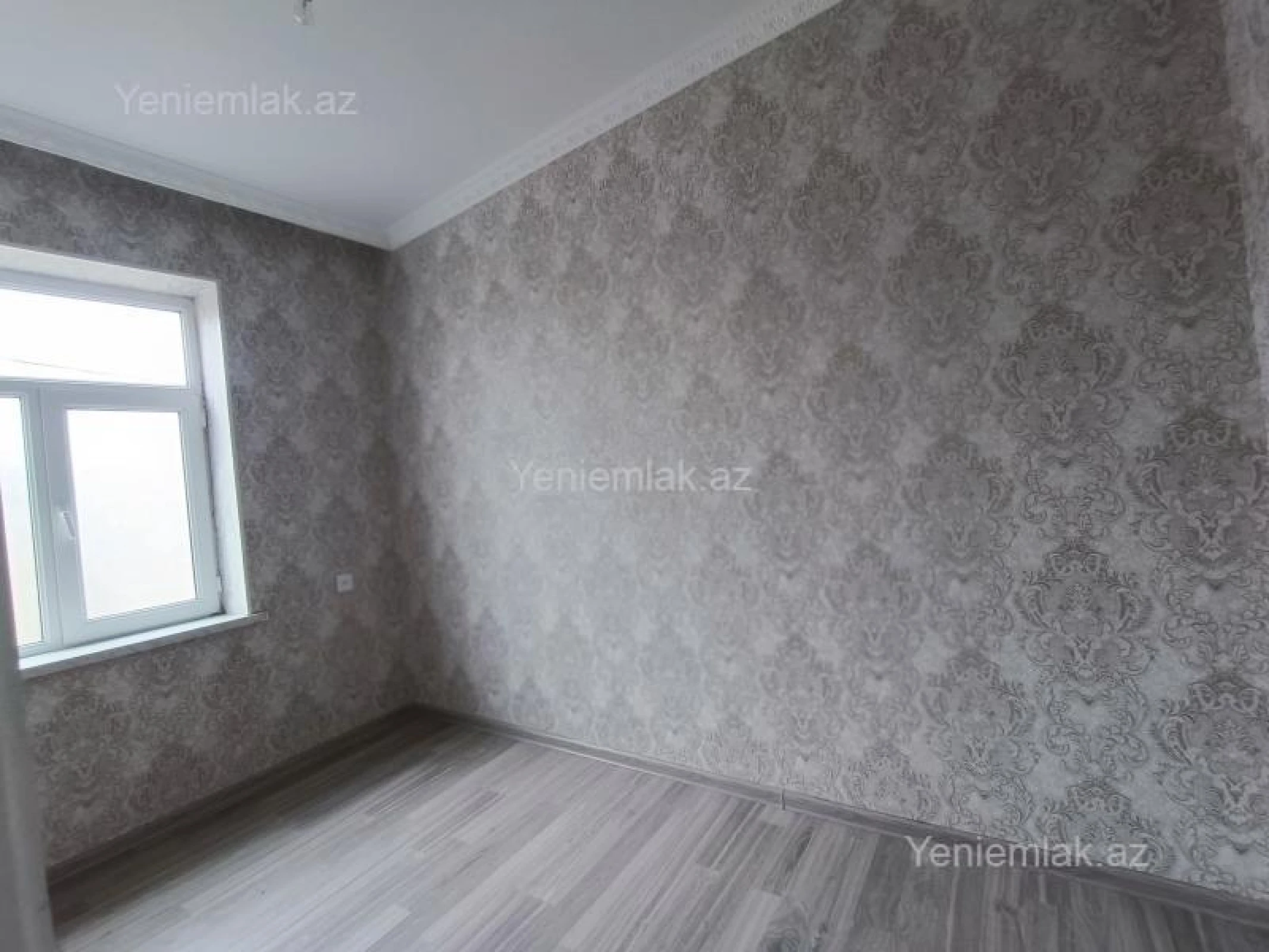 Satılır 4 otaqlı həyət evi 100 m²