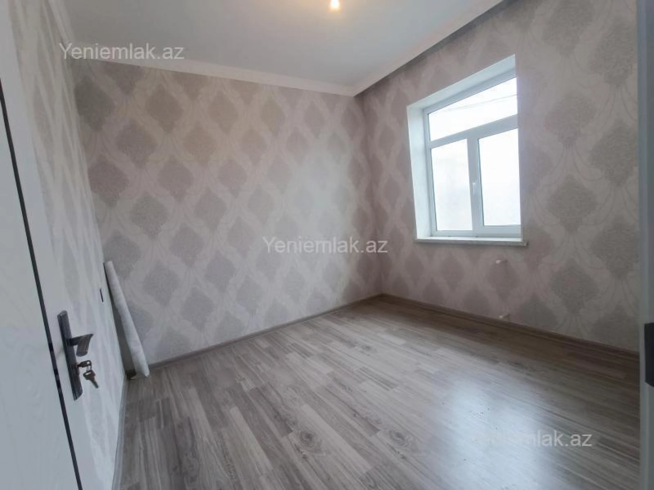 Satılır 4 otaqlı həyət evi 100 m²