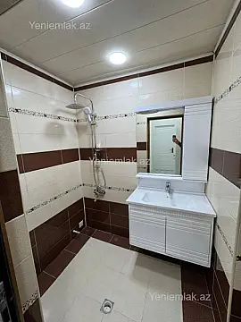 Satılır 3 otaqlı yeni tikili 65 m²