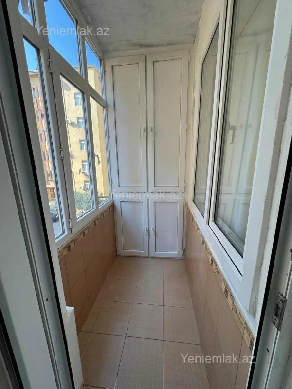 Satılır 3 otaqlı yeni tikili 65 m²