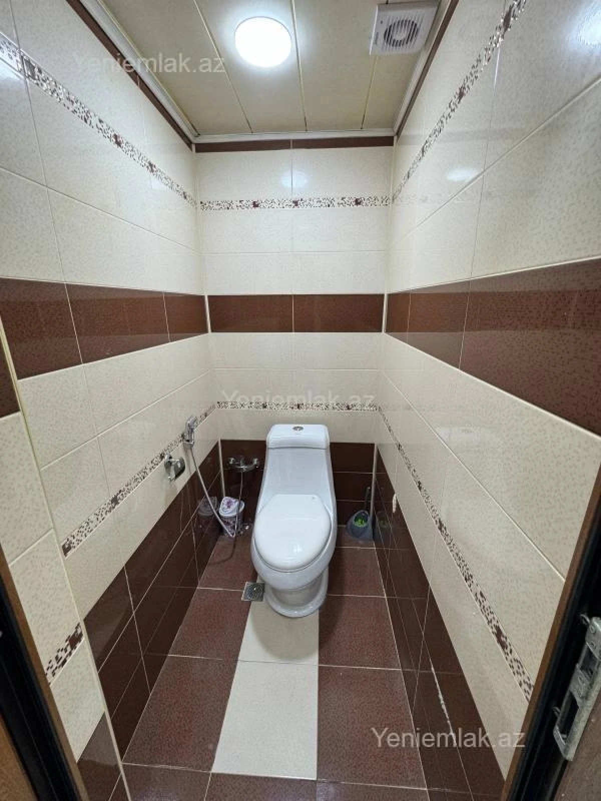 Satılır 3 otaqlı yeni tikili 65 m²