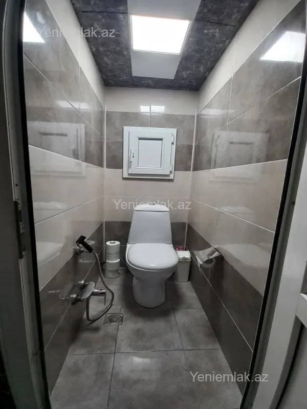 Satılır 2 otaqlı köhnə tikili 55 m²