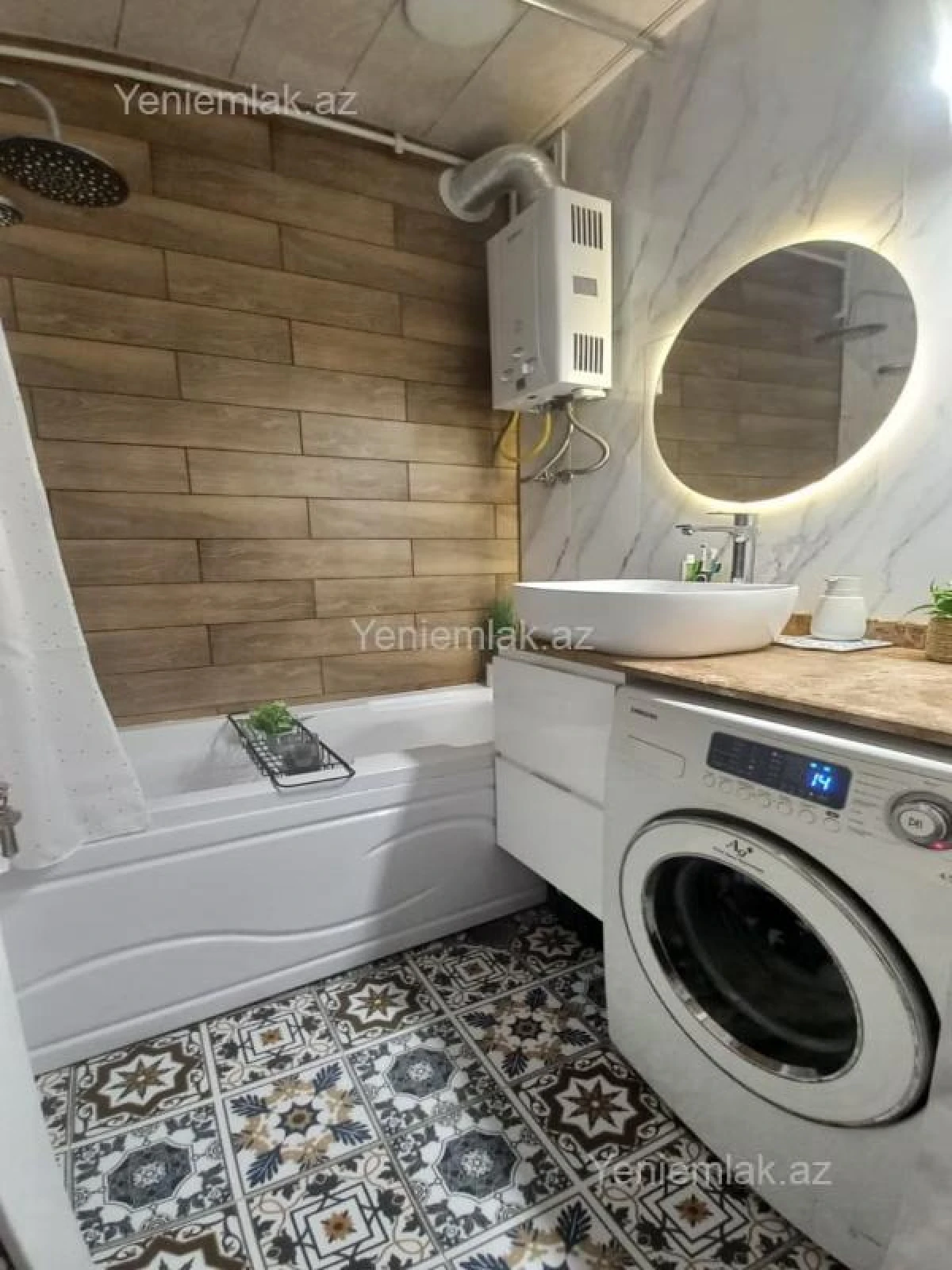 Satılır 2 otaqlı köhnə tikili 55 m²