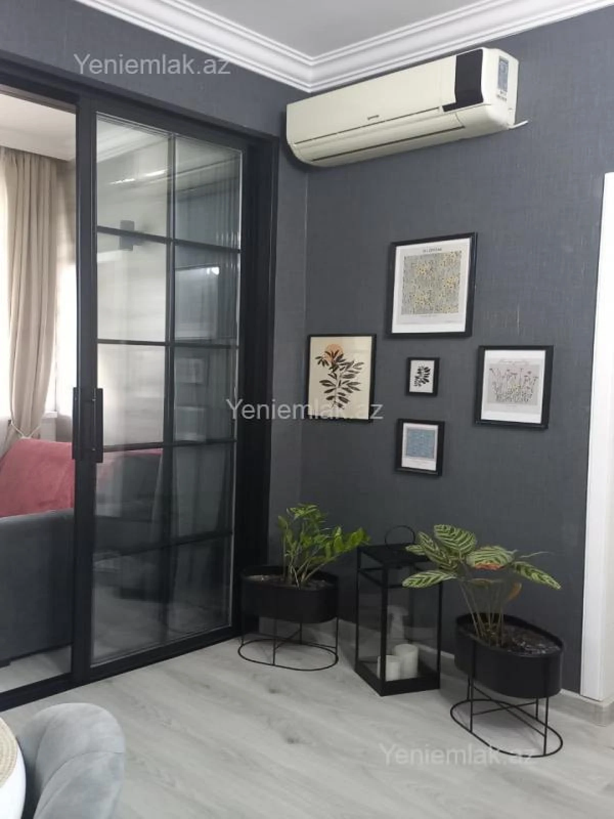 Satılır 2 otaqlı köhnə tikili 55 m²