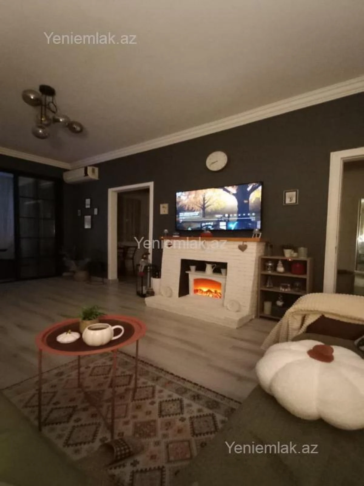 Satılır 2 otaqlı köhnə tikili 55 m²