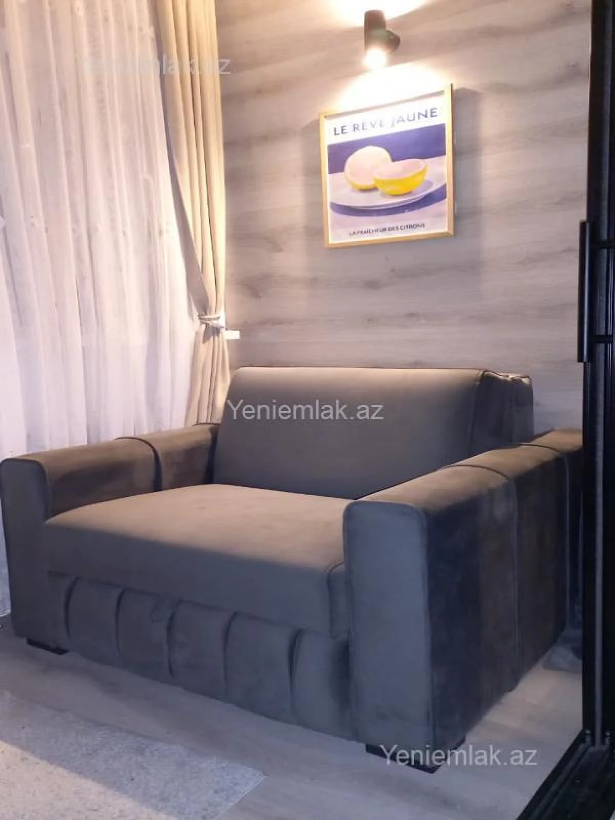 Satılır 2 otaqlı köhnə tikili 55 m²