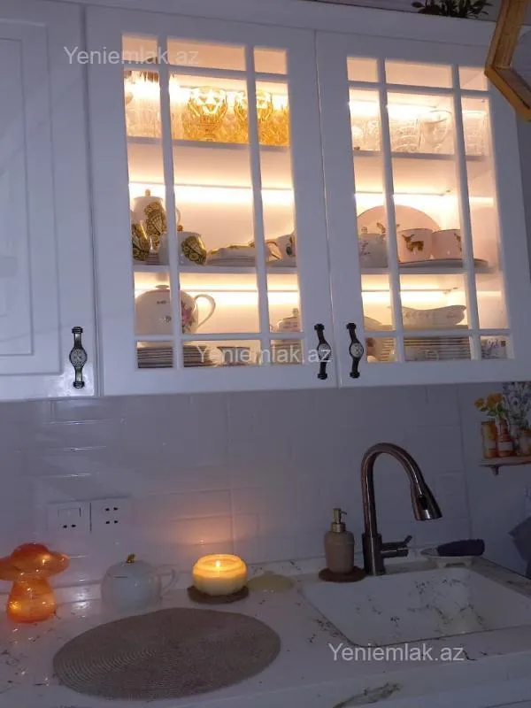 Satılır 2 otaqlı köhnə tikili 55 m²