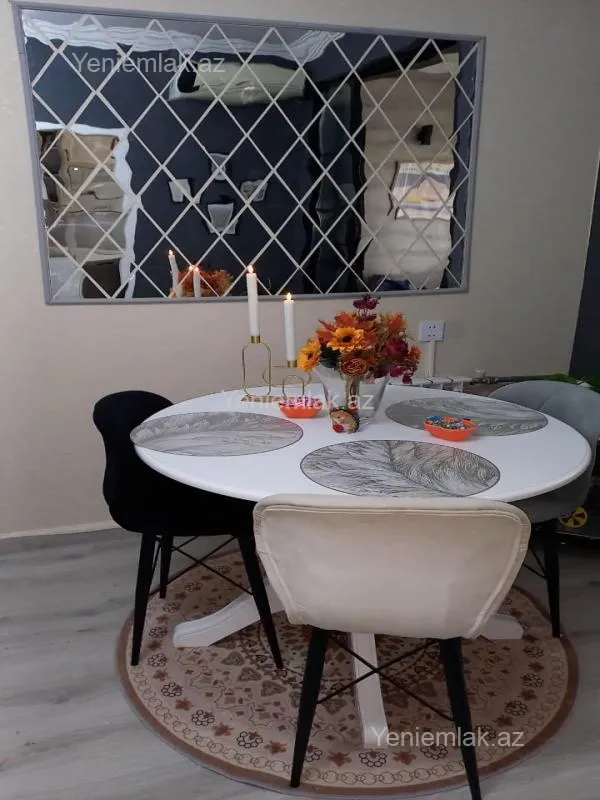 Satılır 2 otaqlı köhnə tikili 55 m²