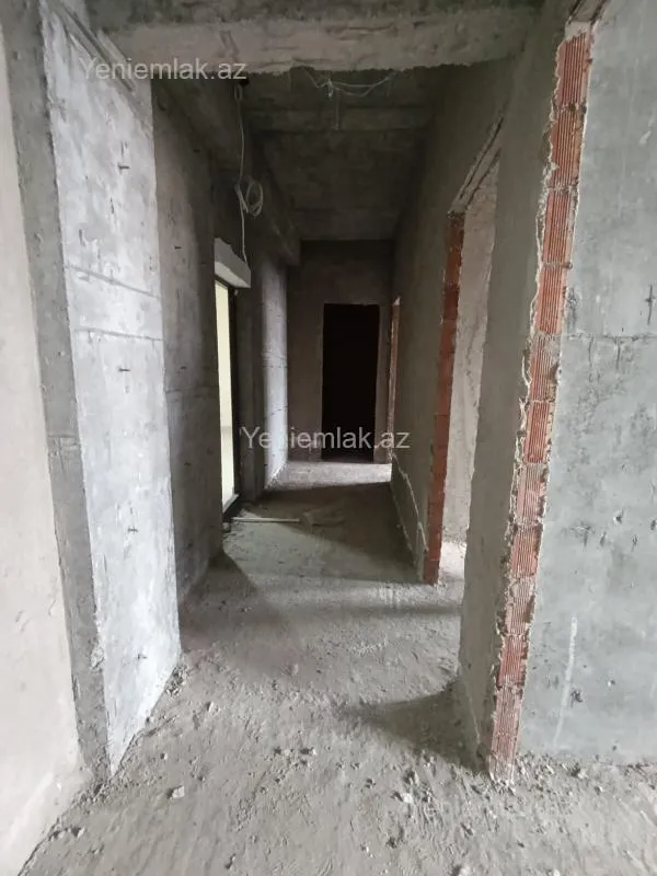 Satılır 2 otaqlı yeni tikili 68 m²