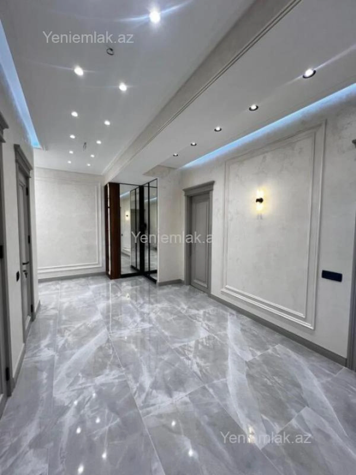 Satılır 3 otaqlı yeni tikili 127 m²