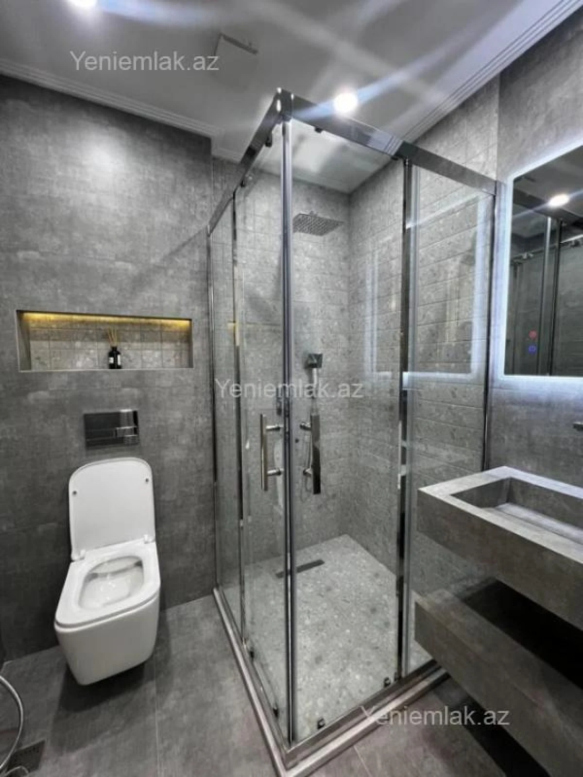 Satılır 3 otaqlı yeni tikili 127 m²