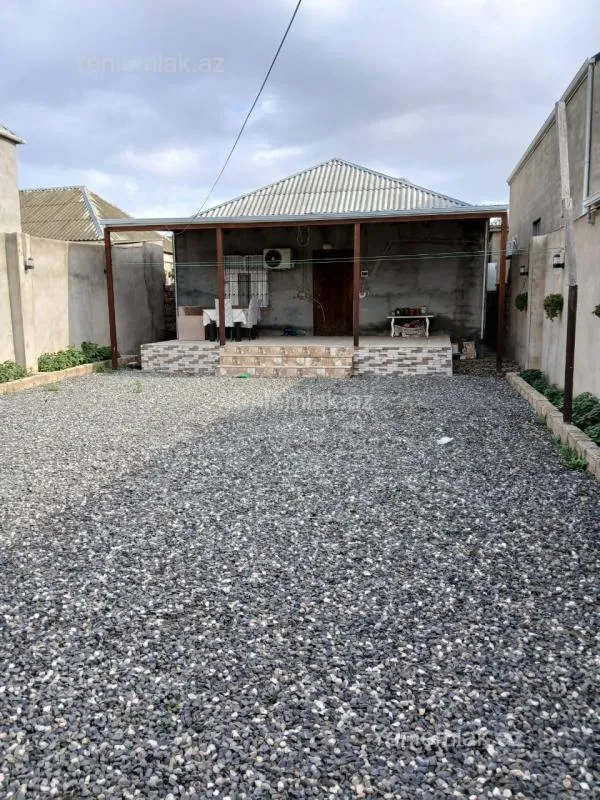 Satılır 3 otaqlı həyət evi 120 m²
