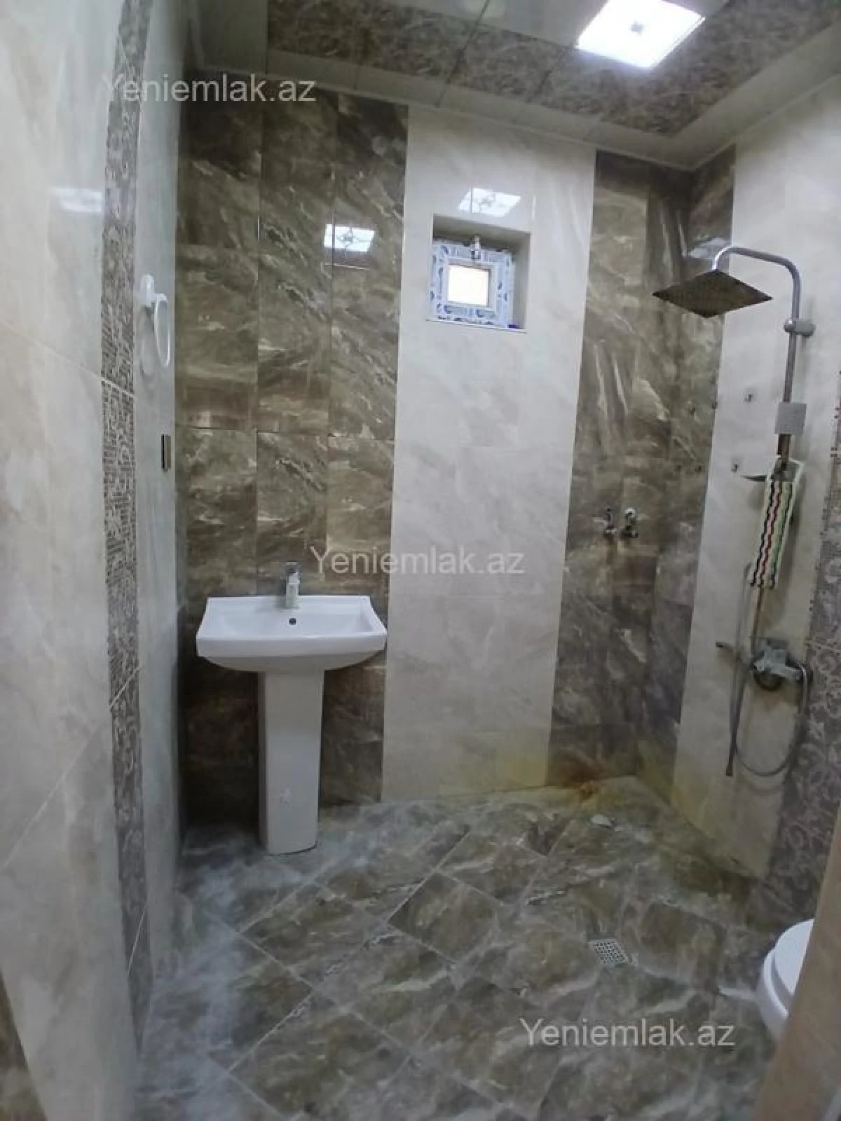 Satılır 3 otaqlı həyət evi 120 m²