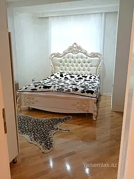 Satılır 4 otaqlı yeni tikili 165 m²