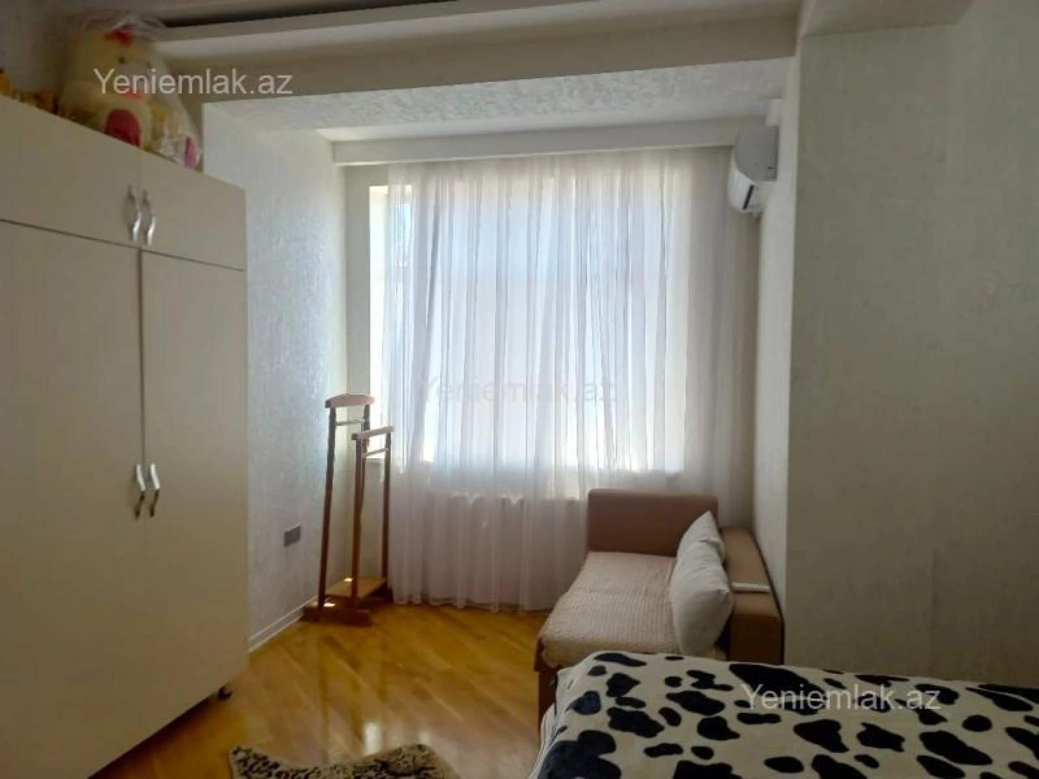 Satılır 4 otaqlı yeni tikili 165 m²