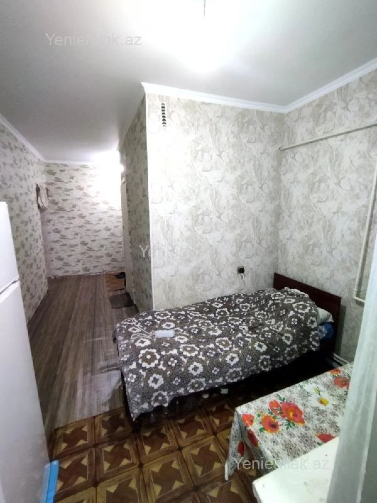Satılır 1 otaqlı köhnə tikili 37 m²