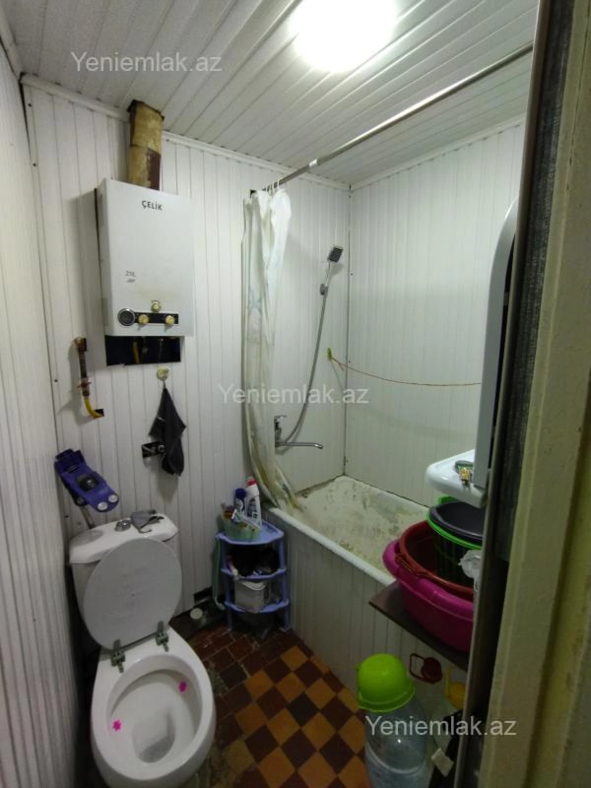 Satılır 1 otaqlı köhnə tikili 37 m²