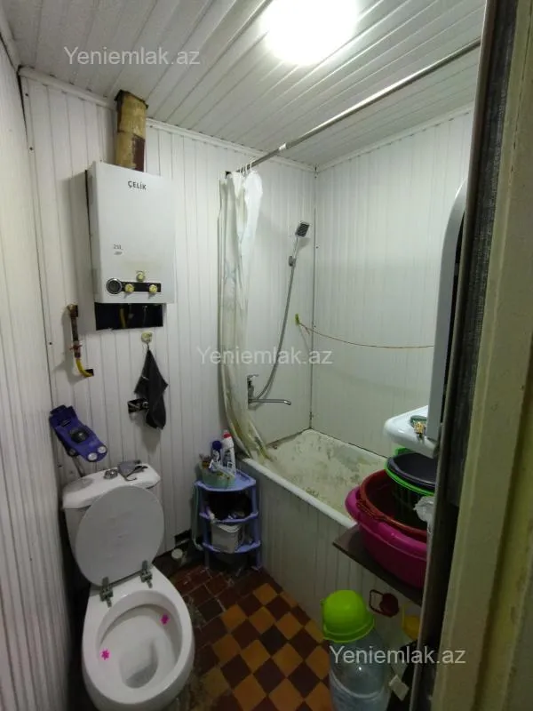 Satılır 1 otaqlı köhnə tikili 37 m²