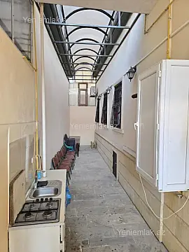 Satılır 7 otaqlı həyət evi 230 m²