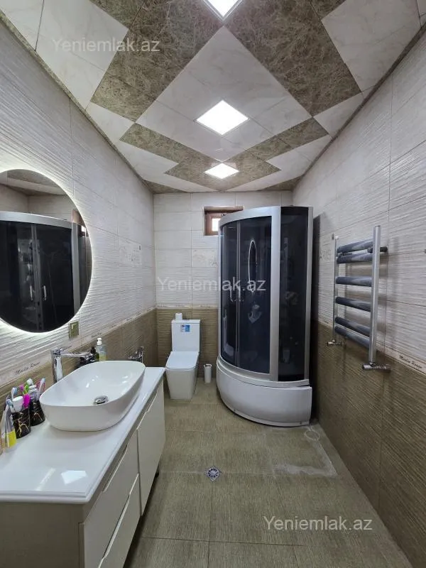 Satılır 7 otaqlı həyət evi 230 m²