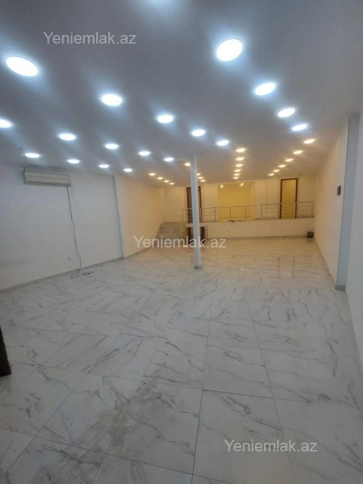 Satılır 4 otaqlı obyekt 149 m²