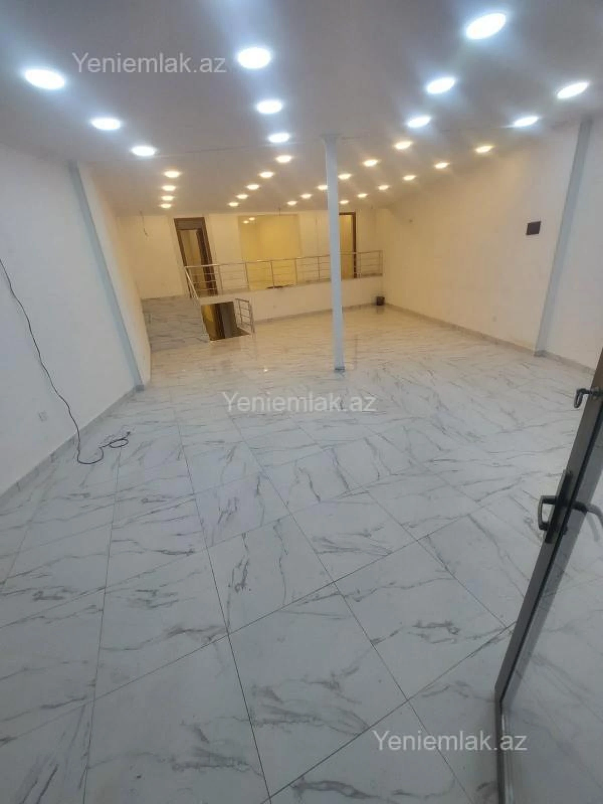 Satılır 4 otaqlı obyekt 149 m²