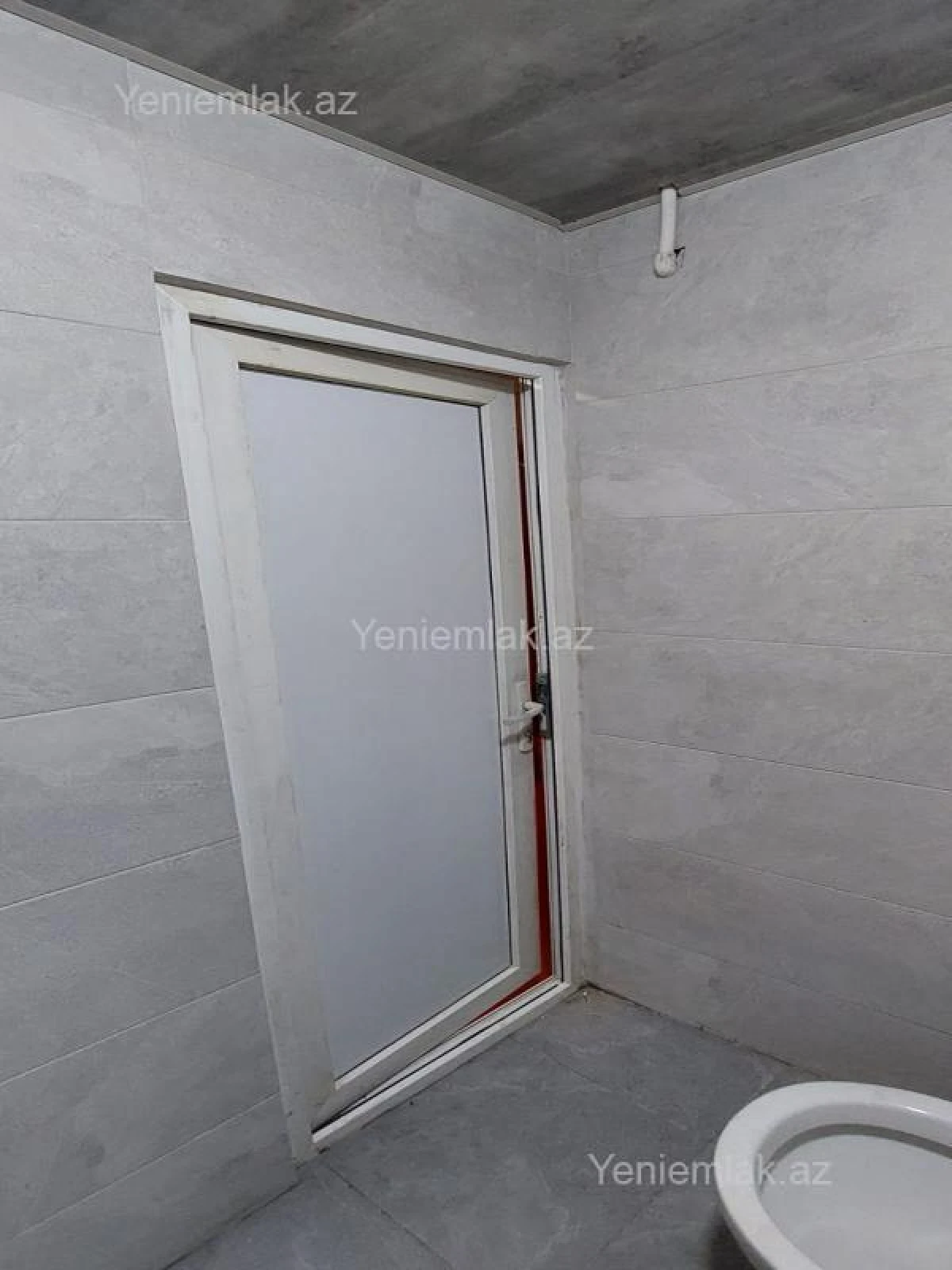 Satılır 1 otaqlı köhnə tikili 32 m²