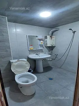 Satılır 1 otaqlı köhnə tikili 32 m²