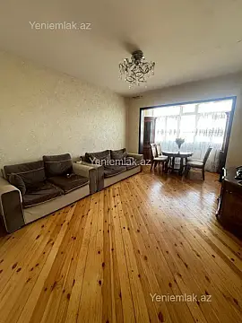 Satılır 3 otaqlı köhnə tikili 69 m² — Sumqayıt, 8-ci mikrorayon 3 otaq 69.00 m²