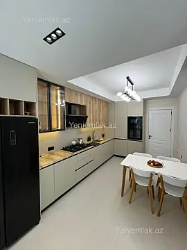 Satılır 3 otaqlı yeni tikili 98 m²