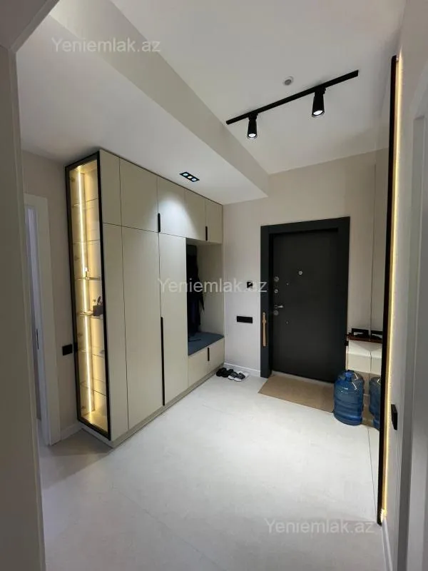 Satılır 3 otaqlı yeni tikili 98 m²
