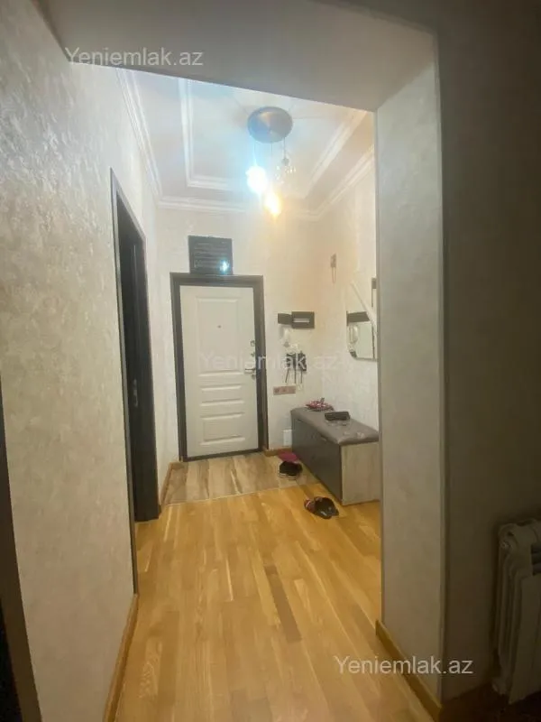 Satılır 4 otaqlı yeni tikili 125 m²